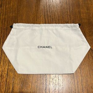 Chanel dustcover
